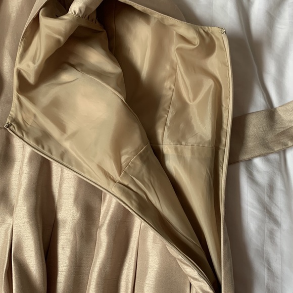 COPY - Laura Petite beige faux silk deep V ruffle collar box pleat sleeveless d… - Picture 6 of 8